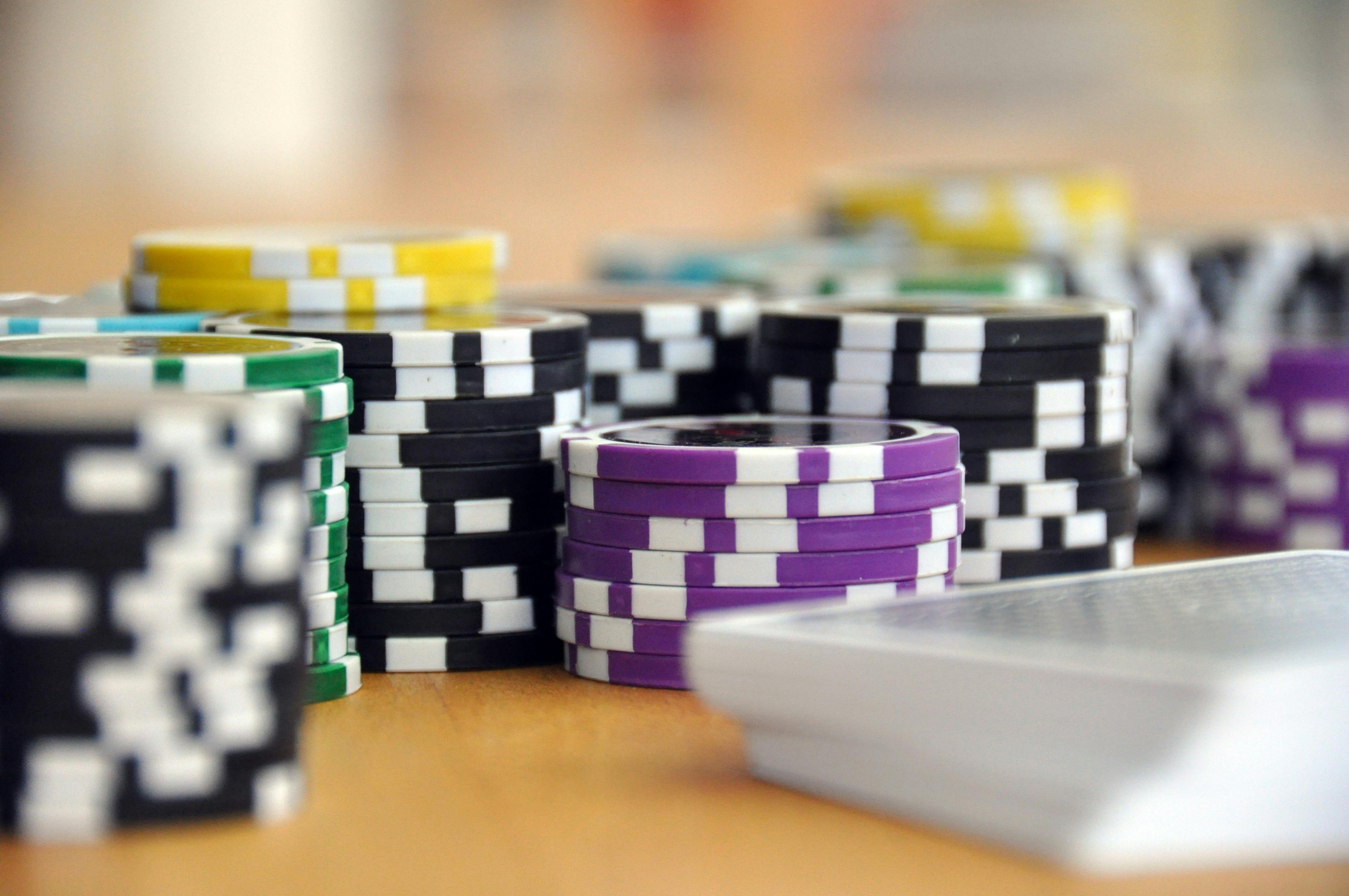 Platform ong368 menampilkan berbagai kategori permainan termasuk olahraga, live dealer, dan slot